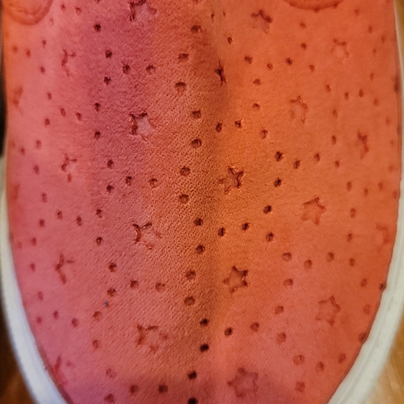 Girls Old Navy slide on shoes - Picture 2 of 6